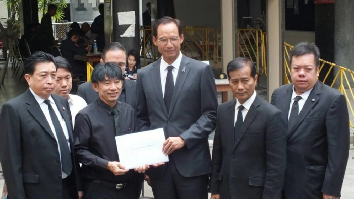 “ปชป.”จี้ประยุทธ์สร้างโรงไฟฟ้าแอลเอ็นจีแทนถ่านหิน