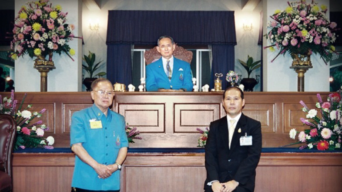 ไฮไลท์ทีวี วันอาทิตย์ที่  11  ธันวาคม  2559