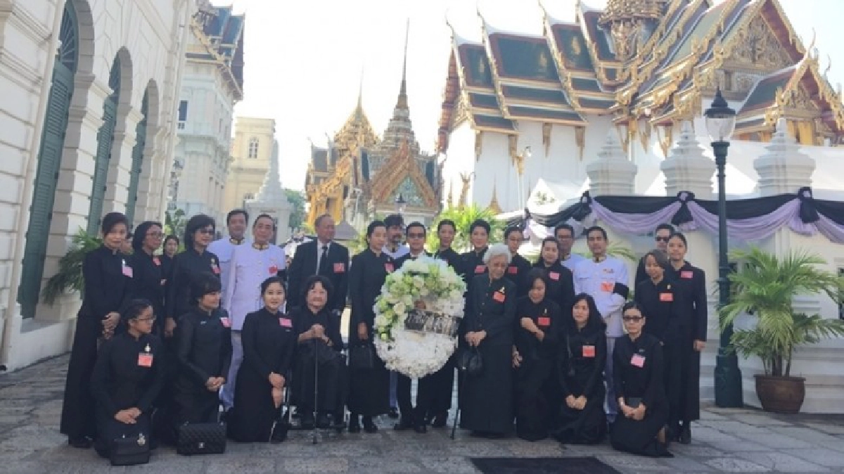 สมเด็จพระเทพฯ บำเพ็ญพระราชกุศล ราชสกุล-ราชินีกุล ซาบซึ้งใจ