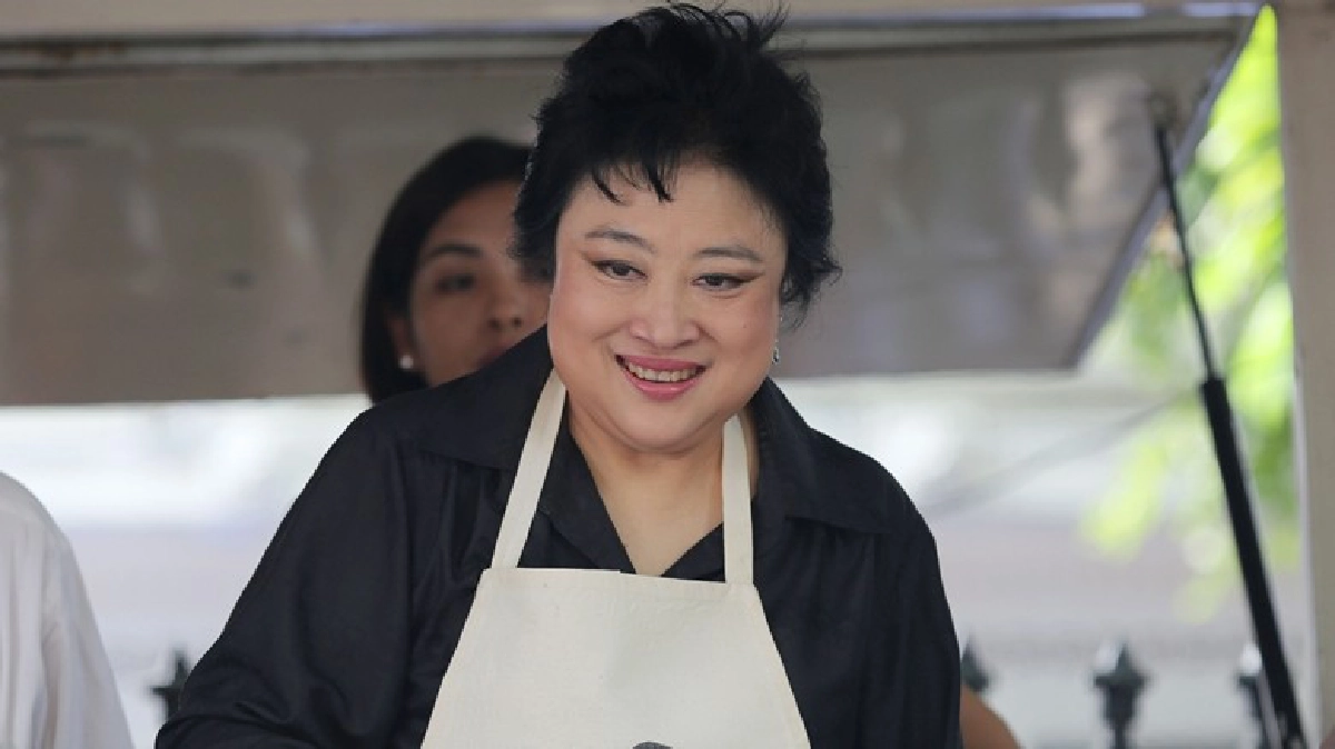 ชาวตรังรอรับเสด็จพระองค์โสมฯเยี่ยมผู้ประสบภัยน้ำท่วม 13 ธ.ค. ชาวตรังรอรับเสด็จพระองค์โสมฯเยี่ยมผู้ประสบภัยน้ำท่วม 13 ธ.ค.