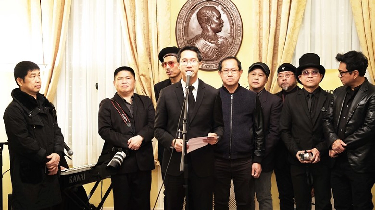 สถานทูตไทยในเฮก จัดนิทรรศการศิลปะ “แรงใจ—พระราชา”