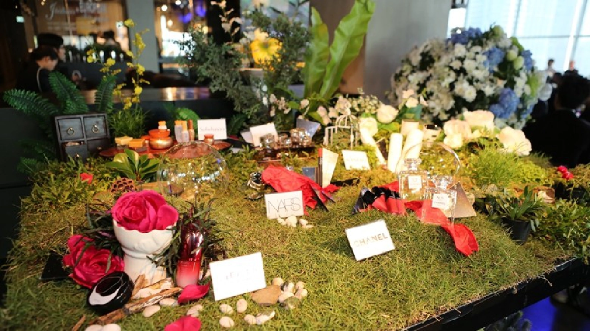 เรื่องสวยๆ งามๆ มีหรือจะพลาด!!???