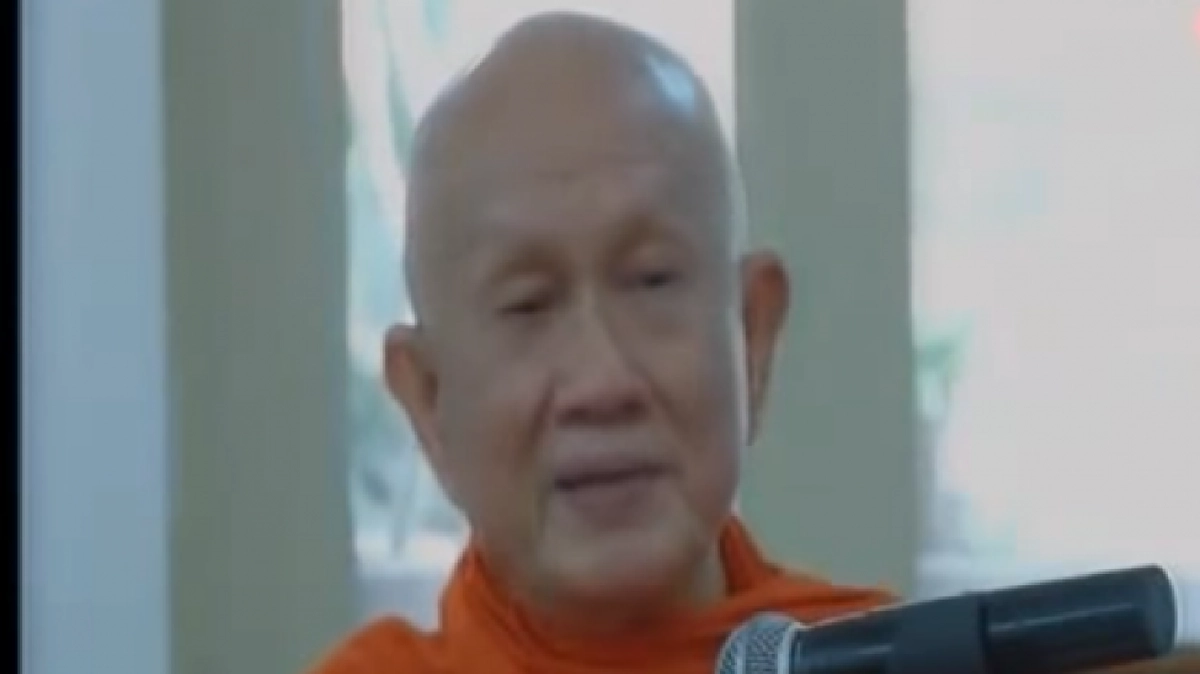 เพชรน้ำเอก ในบวรพระพุทธศาสนา เพชรน้ำเอก ในบวรพระพุทธศาสนา