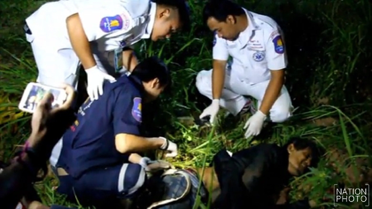 รปภ.หมู่บ้านยิงโจรลักสายไฟ เจ็บ 1