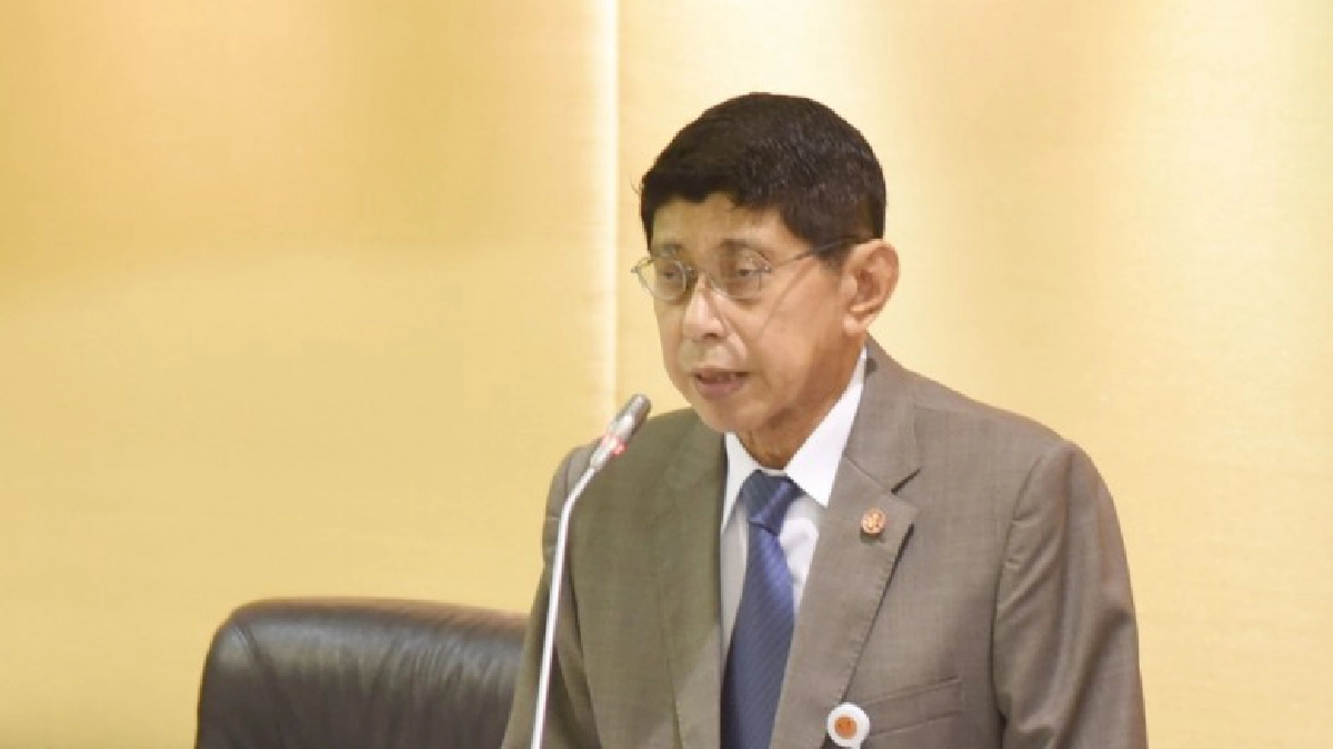 "วิษณุ" ปัด แนะ "ดีเอสไอ" ปม จับ "ธัมมชโย" "วิษณุ" ปัด แนะ "ดีเอสไอ" ปม จับ "ธัมมชโย"