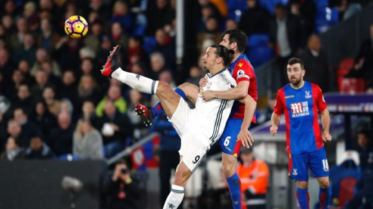 "ผีแดง"ยิงท้ายเกมดับพาเลซ2-1 "ผีแดง"ยิงท้ายเกมดับพาเลซ2-1