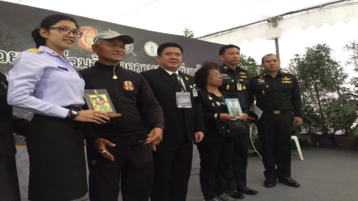 เดิน 1,500 ก.ม. สักการะพระศพรัชกาลที่ 9  