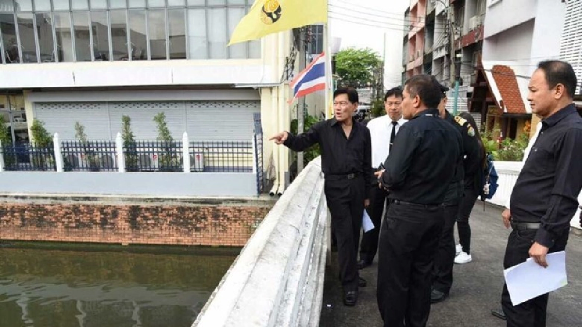 กทม.ตรวจแผนปรับปรุงทางเท้า ซอย-ถนน-โรงเรียน