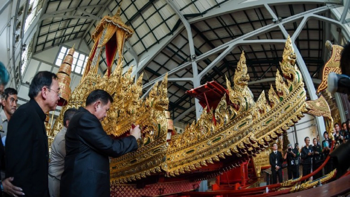 “ธนะศักดิ์” เป็น ปธ.บวงสรวงบูรณะราชรถ 