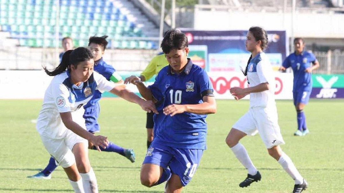 ชบาแก้ว ยู-19 ยำคีร์กีซสถาน 7-0 