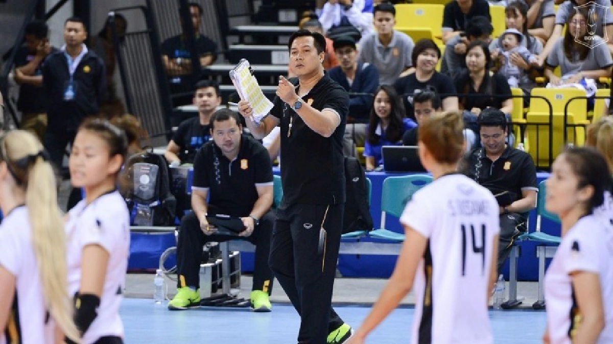 “โค้ชโจ้” ชี้ บีจี ต้องเล่นตามแผน เกมดวล “นครนนท์ฯ”ไม่ง่าย “โค้ชโจ้” ชี้ บีจี ต้องเล่นตามแผน เกมดวล “นครนนท์ฯ”ไม่ง่าย