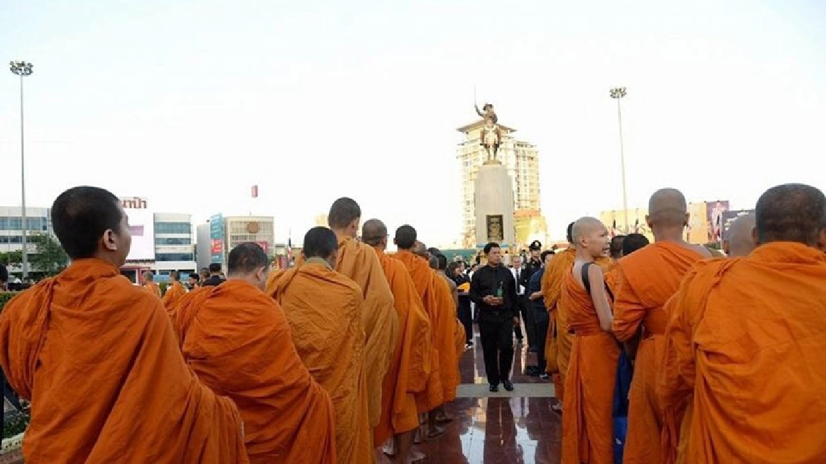 จัดบวงสรวงดวงพระวิญญาณพระเจ้าตากสิน 