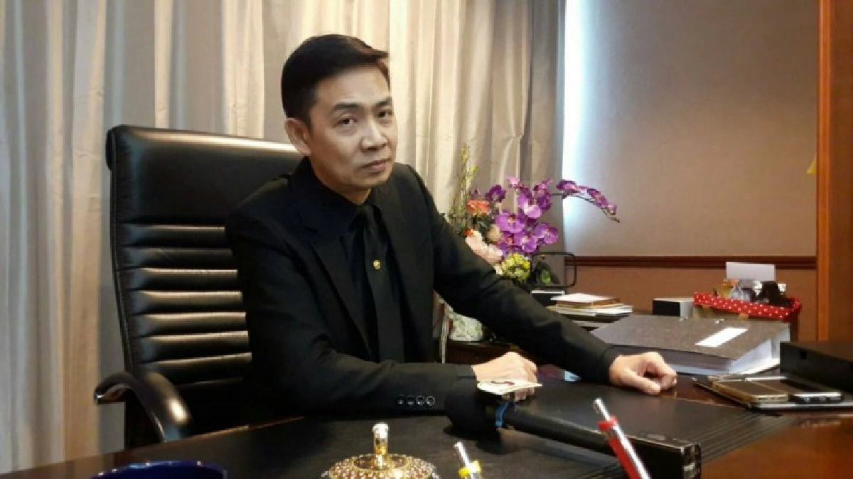 POL เชื่อ "วิชัย ปั้นงาม" เบรกมอบตัว กลัวถูกขยายผล POL เชื่อ "วิชัย ปั้นงาม" เบรกมอบตัว กลัวถูกขยายผล