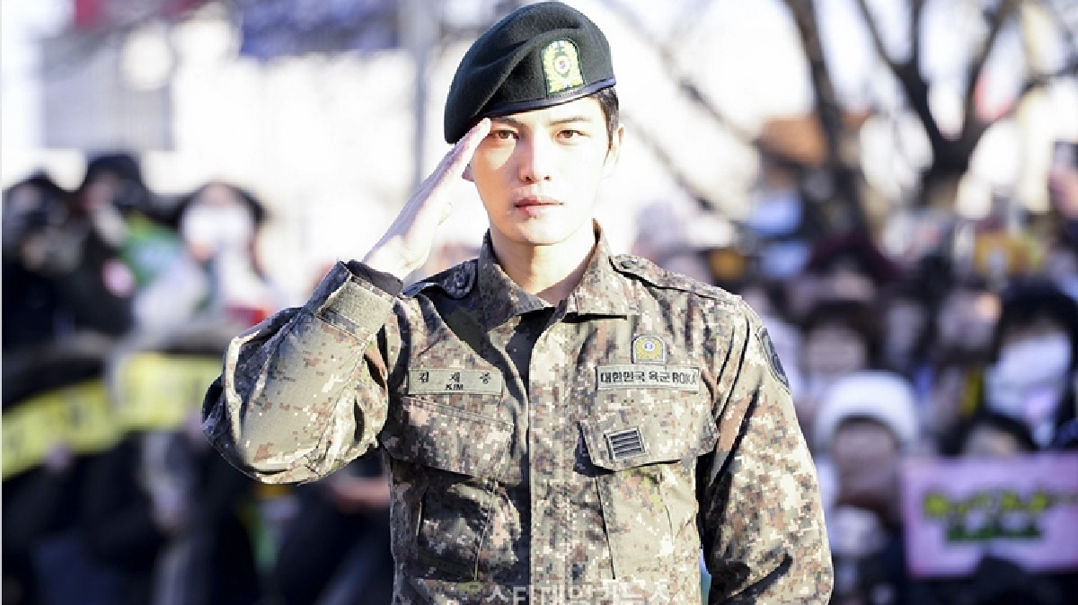แฟนคลับเฮ!!! ‘คิมแจจุง’ ปลดประจำการ แฟนคลับเฮ!!! ‘คิมแจจุง’ ปลดประจำการ