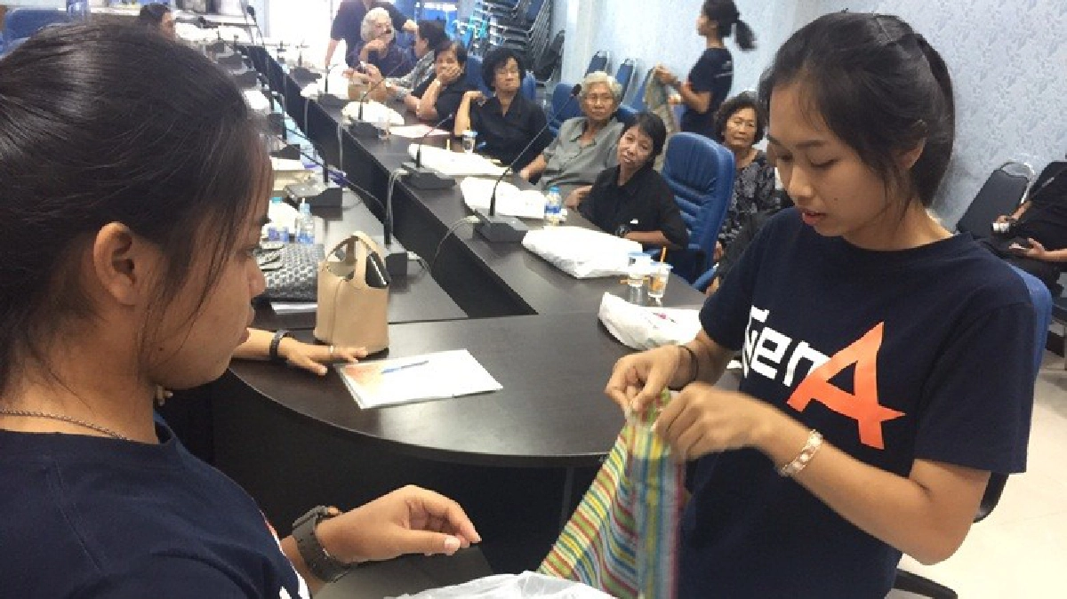 เยาวชนนักคิดจิตอาสา แก้ปัญหาผู้ป่วยติดเตียง“หลอดพลาสติก" เยาวชนนักคิดจิตอาสา แก้ปัญหาผู้ป่วยติดเตียง“หลอดพลาสติก"