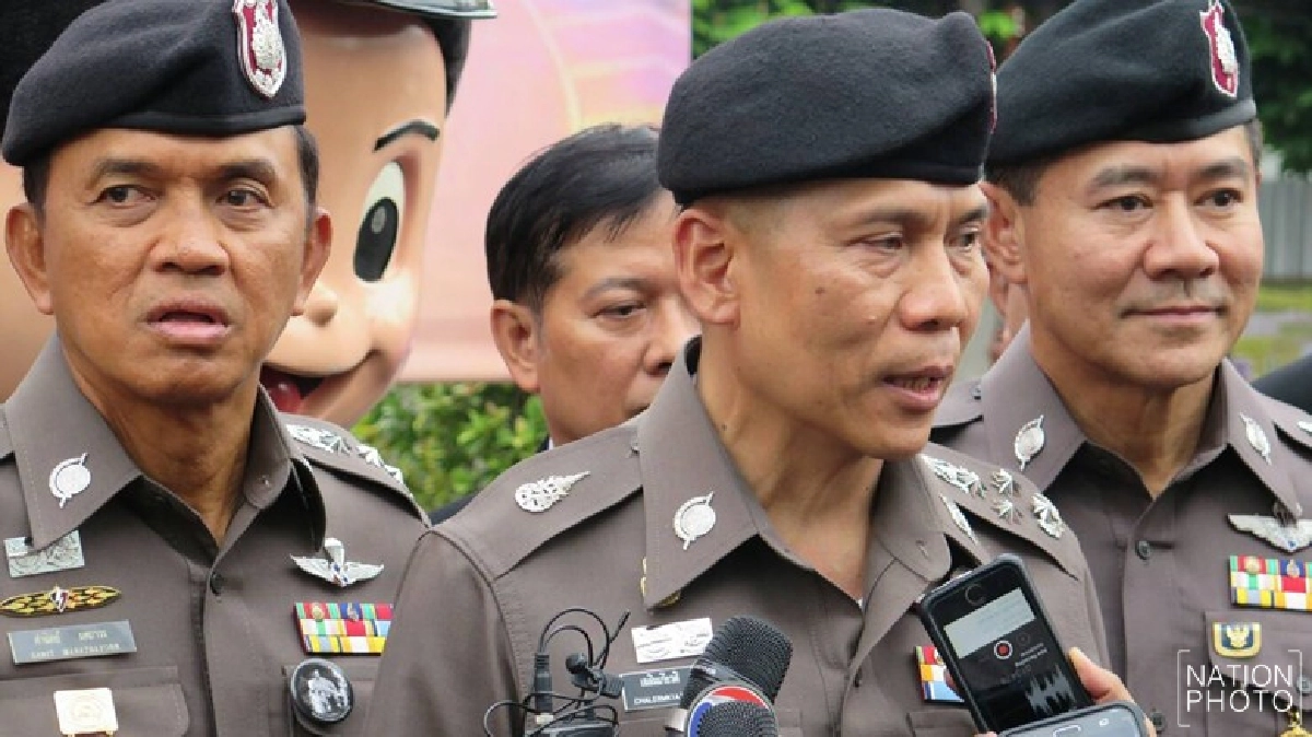 'เฉลิมเกียรติ'สั่งทุกหน่วยป้องกันเหตุ-ดูแลปชช. 'เฉลิมเกียรติ'สั่งทุกหน่วยป้องกันเหตุ-ดูแลปชช.