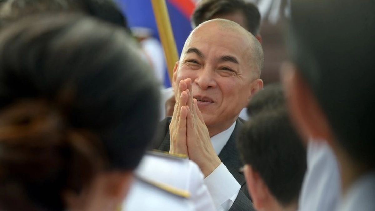 กัมพูชาเล็งประสานไทยส่งผู้ต้องสงสัยหมิ่นกษัตริย์ กัมพูชาเล็งประสานไทยส่งผู้ต้องสงสัยหมิ่นกษัตริย์