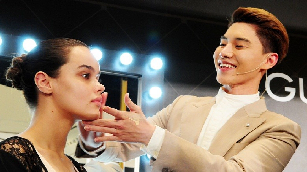 เซเลบสาวร่วมอัพเดทอาวุธลับผิวสวย