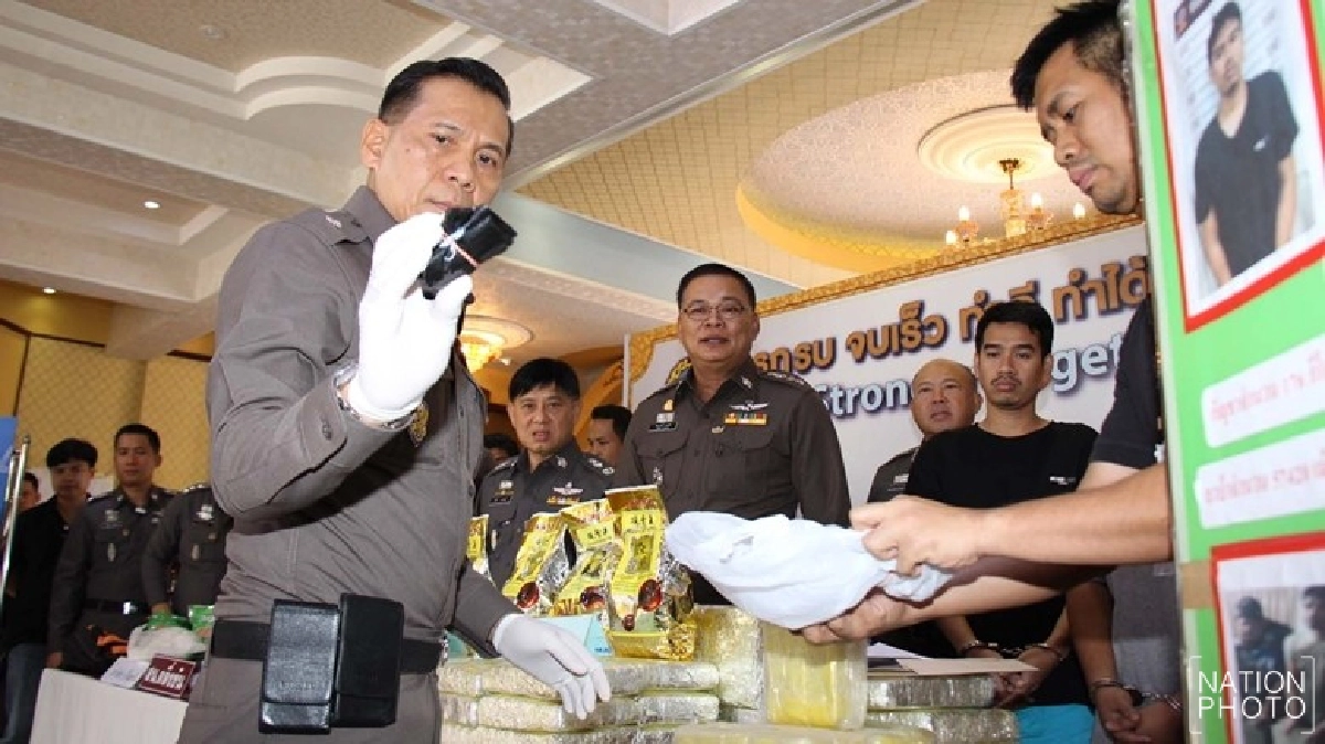 จับไอซ์2คดีเกือบ9กก.ผู้ต้องหา3ราย