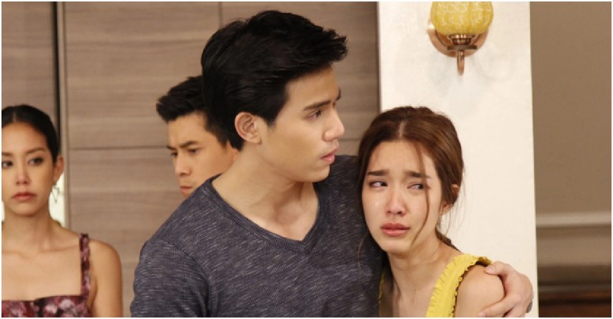 “เจษ" กอด "โม” น้ำตาแตก!! “เจษ" กอด "โม” น้ำตาแตก!!
