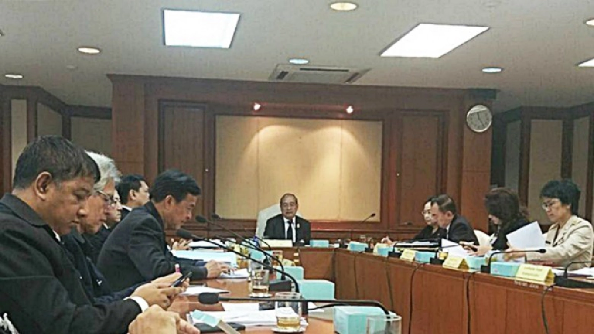 "6 องค์กรวิชาชีพสื่อ" พบ กมธ. ปมร่าง กม.ตั้งองค์กรคุมสื่อ 