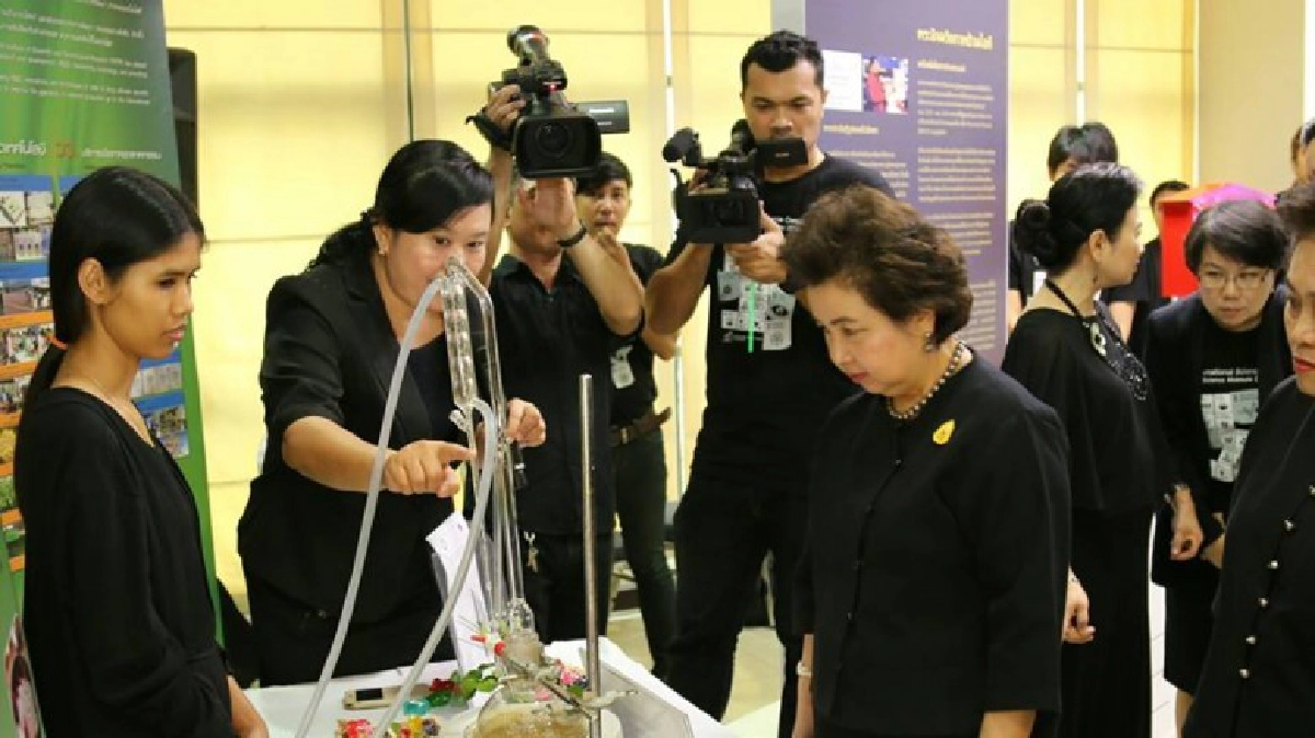 ​​​​​​​ถนนสายวิทยาศาสตร์” รับวันเด็กปี 2560
