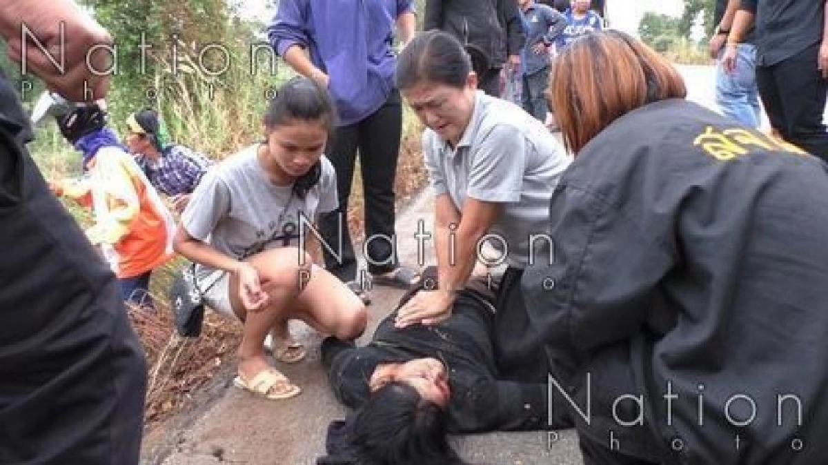ชื่นชมพยาบาลปั๊มหัวใจช่วยสาวมอร์ไซค์คว่ำ ชื่นชมพยาบาลปั๊มหัวใจช่วยสาวมอร์ไซค์คว่ำ