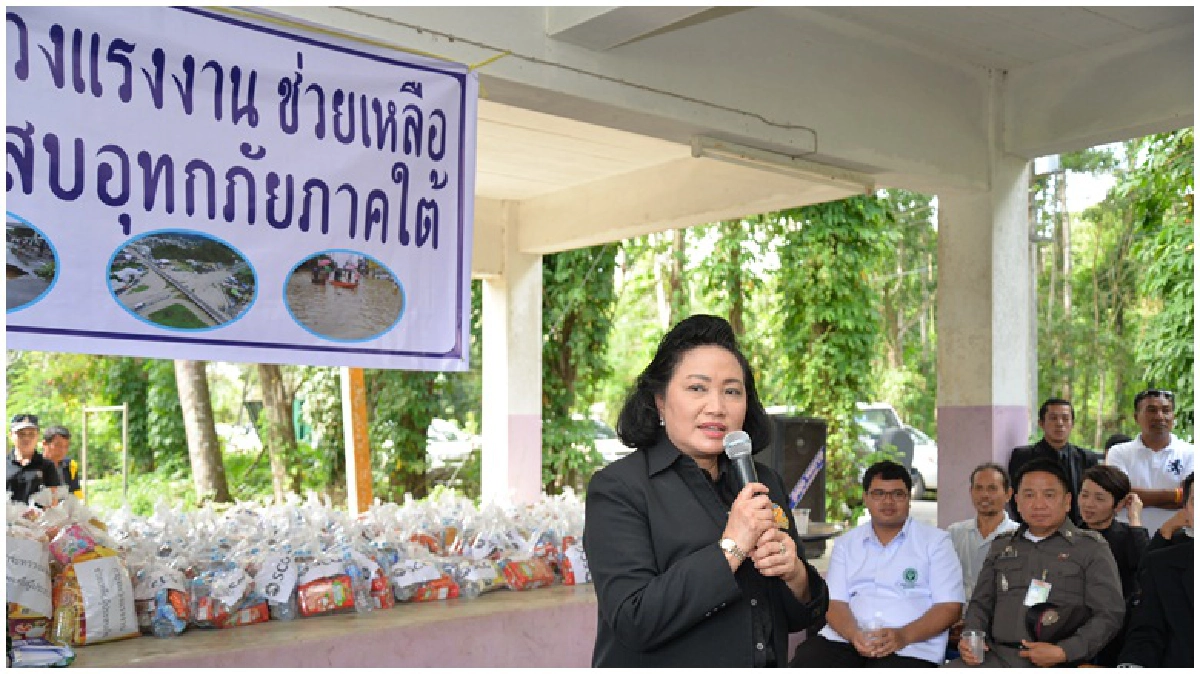 น้ำท่วมใต้กระทบลูกจ้าง 1.2 แสนคน