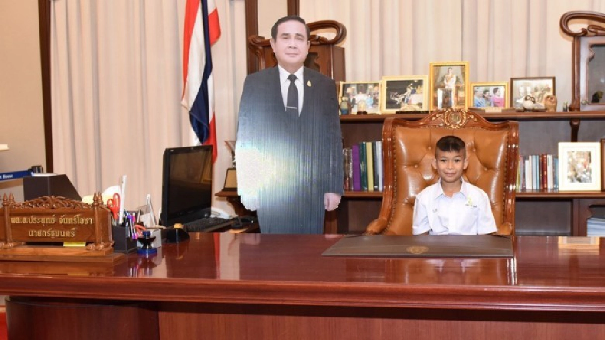 ป.3 ชุมพรนั่งเก้าอี้นายกฯคนแรก 