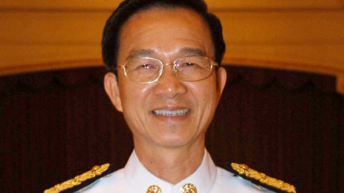 ประวัติ "ชาญชัย ลิขิตจิตถะ" ประวัติ "ชาญชัย ลิขิตจิตถะ"
