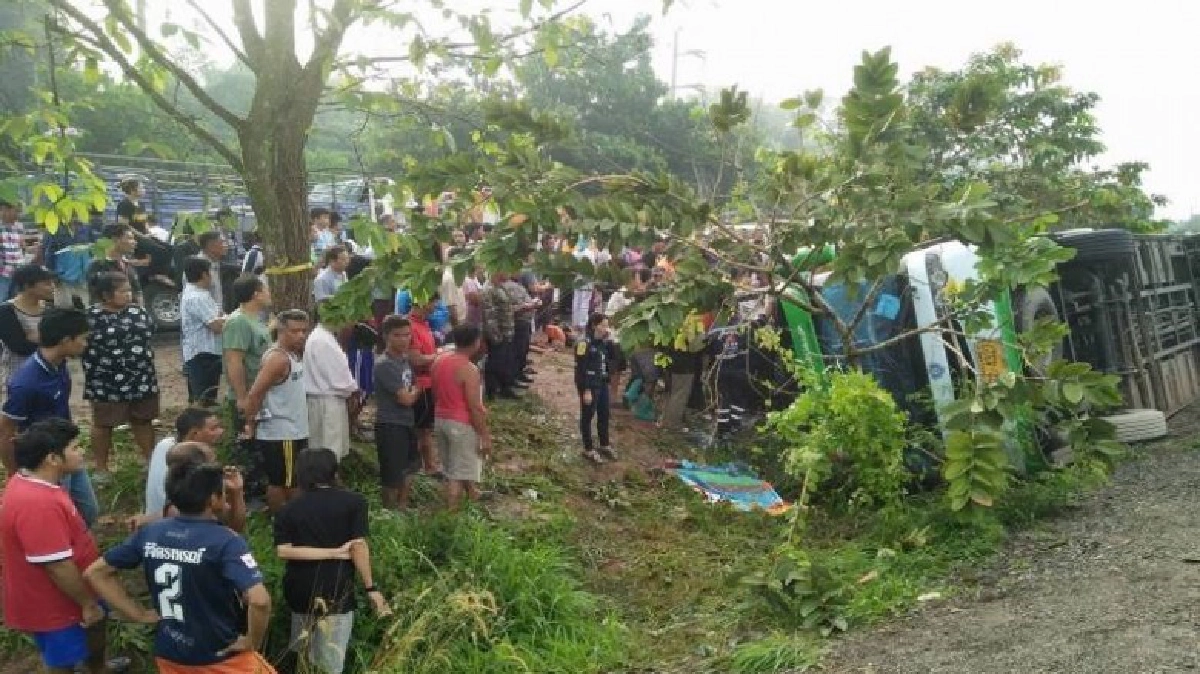 ทัวร์ทัศนศึกษาคว่ำ นร.เสียชีวิต1