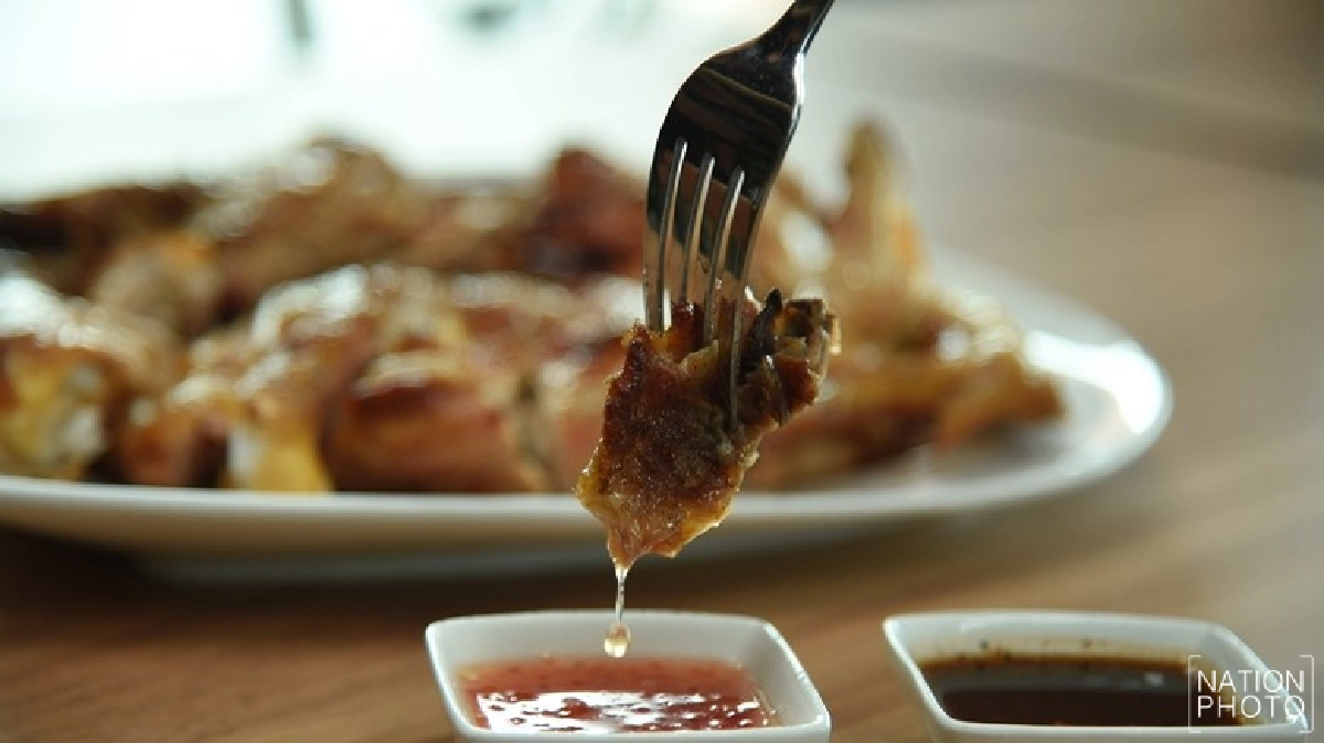 อร่อยลิ้น อิ่มวิวริมแม่น้ำ อร่อยลิ้น อิ่มวิวริมแม่น้ำ