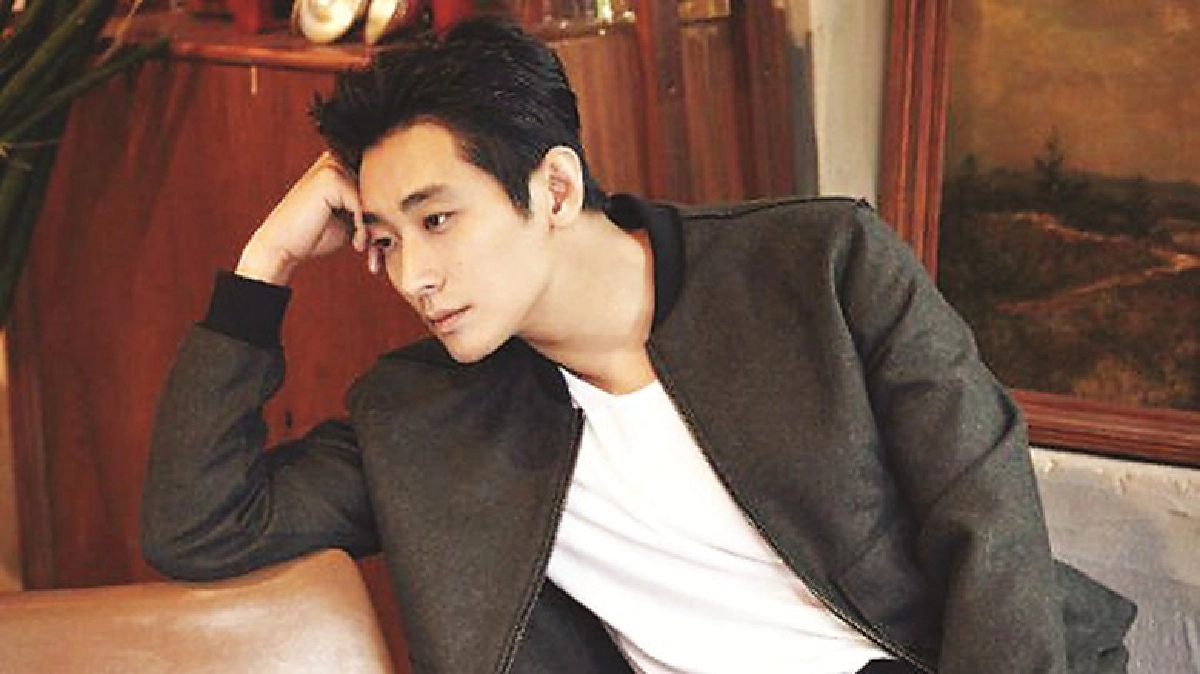 พบกับ “จู จีฮุน” กับการพลิกบทบาทในภาพยนตร์เรื่อง“Asura” พบกับ “จู จีฮุน” กับการพลิกบทบาทในภาพยนตร์เรื่อง“Asura”