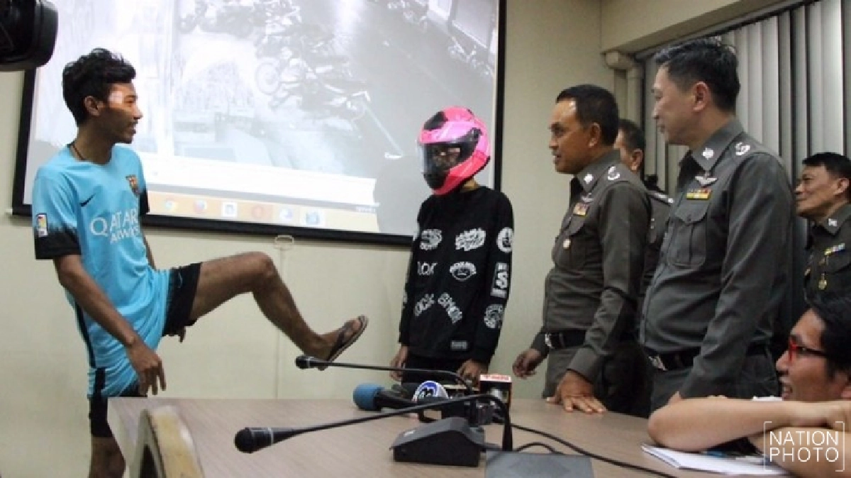 รวบโจรวัยโจ๋ตระเวนจี้ชิงมือถือ รวบโจรวัยโจ๋ตระเวนจี้ชิงมือถือ