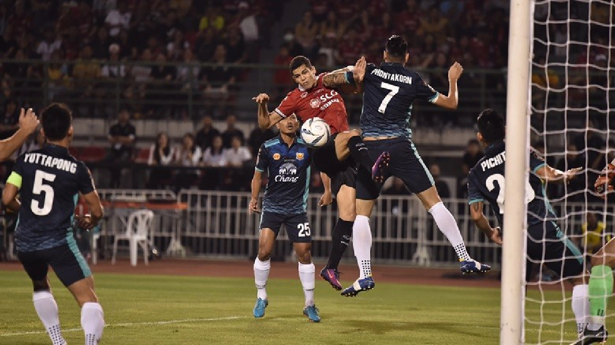 "กิเลน" ดาหน้าถล่มสุโขทัยเละ 5-0