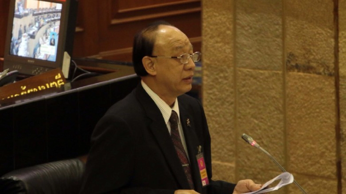 “พีระศักดิ์”แย้มเชิญ 6-7 ฝ่ายถกปรองดองนัดเเรกเดือนหน้า