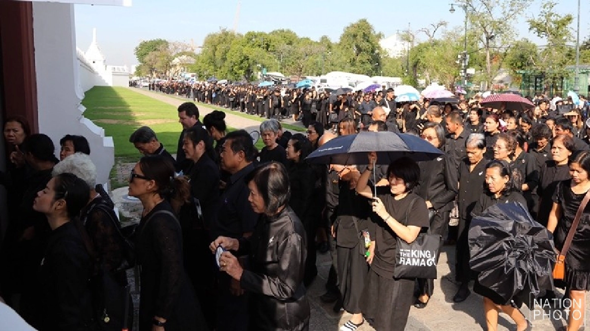 น้อมนำคำพ่อสอนปฏิบัติในชีวิต