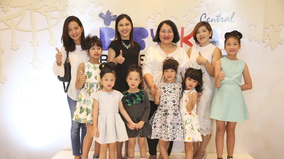 สดใส สนุกสนานดั่งเจ้าหญิงแสนซน สดใส สนุกสนานดั่งเจ้าหญิงแสนซน