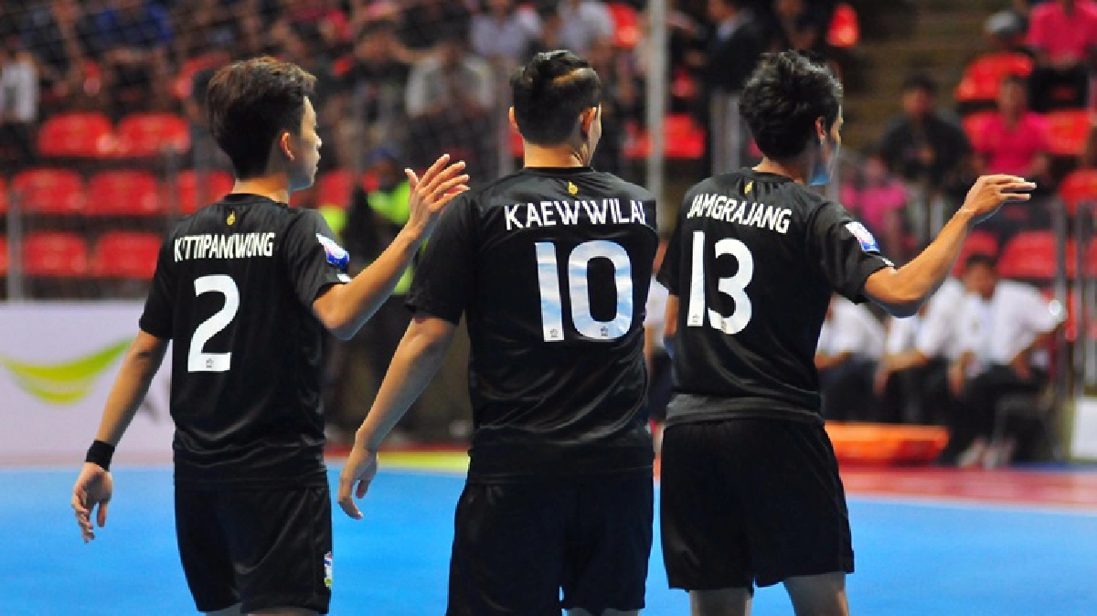 โต๊ะเล็กไทยถล่มโหด 17-2