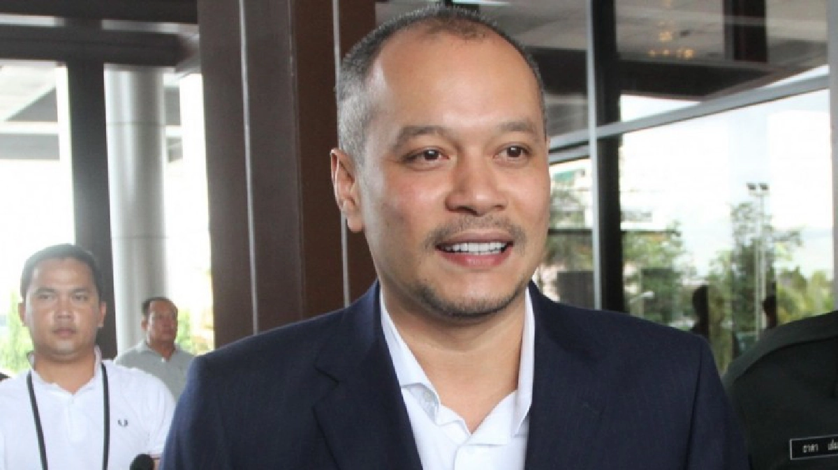 “ณัฐวุฒิ”ถามผู้มีอำนาจพร้อมถอยหรือไม่ “ณัฐวุฒิ”ถามผู้มีอำนาจพร้อมถอยหรือไม่