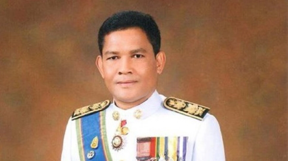 "อัศวิน"เสียใจผอ.เขตพระนครเสียชีวิต "อัศวิน"เสียใจผอ.เขตพระนครเสียชีวิต