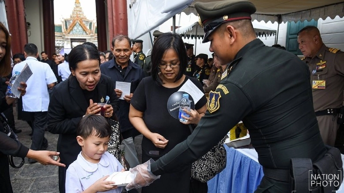 พระเมตตาจากสมเด็จพระเจ้าอยู่หัว พระเมตตาจากสมเด็จพระเจ้าอยู่หัว
