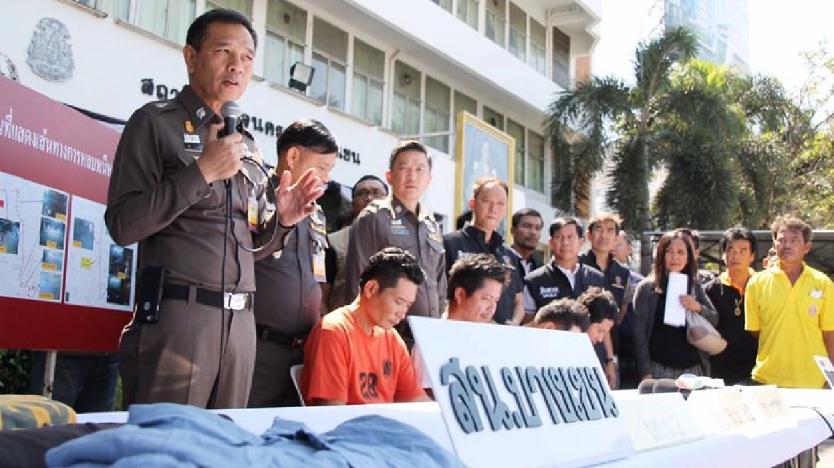 ตร.บางเขนรวบแก๊งโจรกรรมรถ