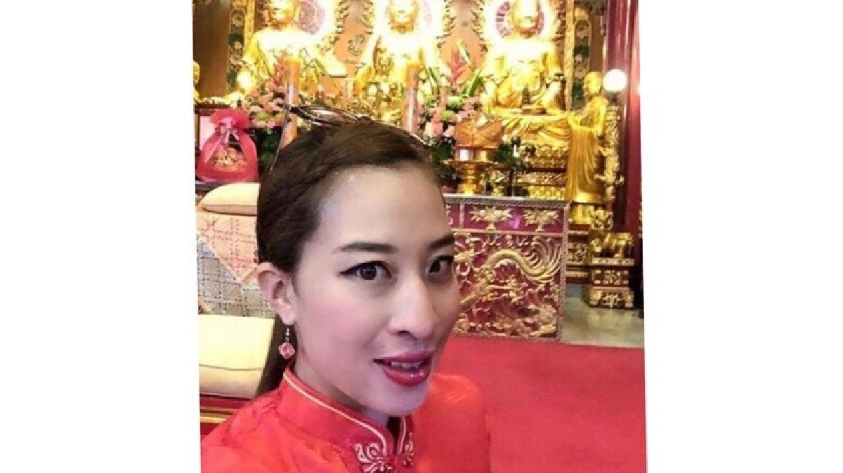 พระองค์ภาฯ เสด็จไปทรงไหว้สิ่งศักดิ์สิทธิ์ วันตรุษจีน