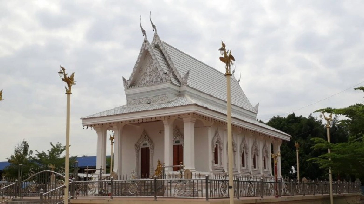หลวงพ่อชุบ ชวนธมโม หลวงพ่อชุบ ชวนธมโม