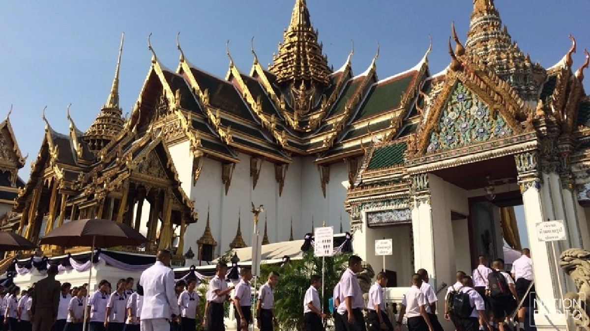 คนไทยใจหนึ่งเดียวถวายอาลัยในหลวง ร.9