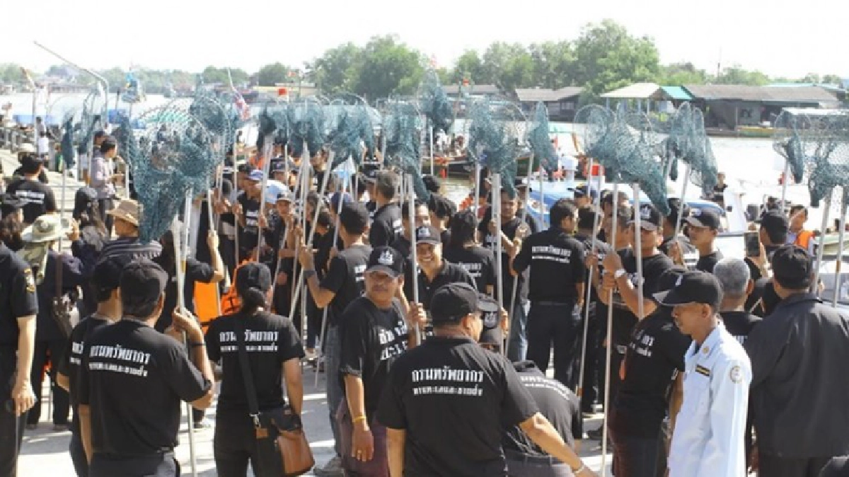 รวมพลคน ทส.ลงพื้นที่ฟื้นฟูเมืองคอน รวมพลคน ทส.ลงพื้นที่ฟื้นฟูเมืองคอน