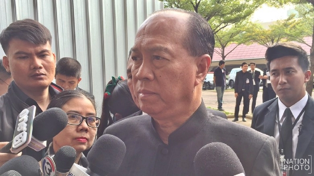 "รับสั่ง“ร.10 : พัฒนาโครงสร้างพื้นฐานไม่ซ้ำซ้อน             