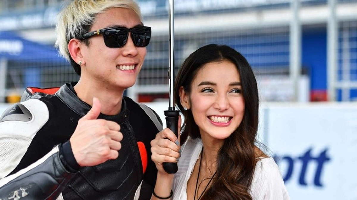 เบี้ยววันนี้!จ่อหมายเรียก"เบนซ์ เรซซิ่ง" เบี้ยววันนี้!จ่อหมายเรียก"เบนซ์ เรซซิ่ง"