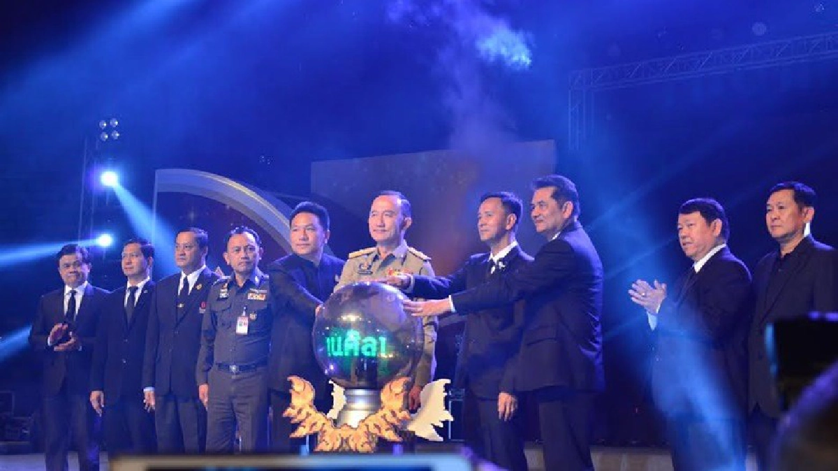 สพป.ชลบุรี 2 ปลื้ม!นร.คว้า 23 เหรียญเวทีศิลปหัตกรรมนักเรียน